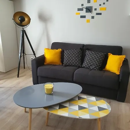 Appartements modernes au Centre Ville d'Oyonnax Extérieur photo