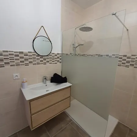 Appartements modernes au Centre Ville d'Oyonnax Extérieur photo