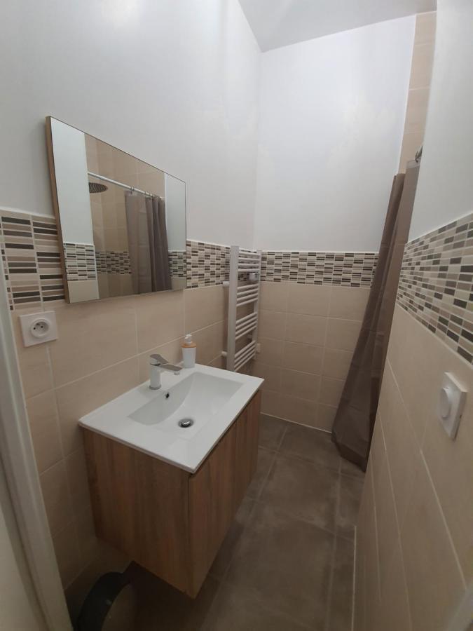 Modernes Au Centre D'oyonnax * Oyonnax